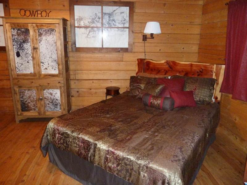 Horseshoe Cabin Room